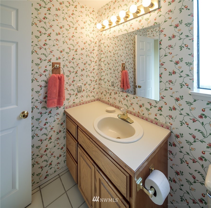 8200 Chehalis Road Blaine, WA 98230 - Photo 15 of 25 Gallery Image 15