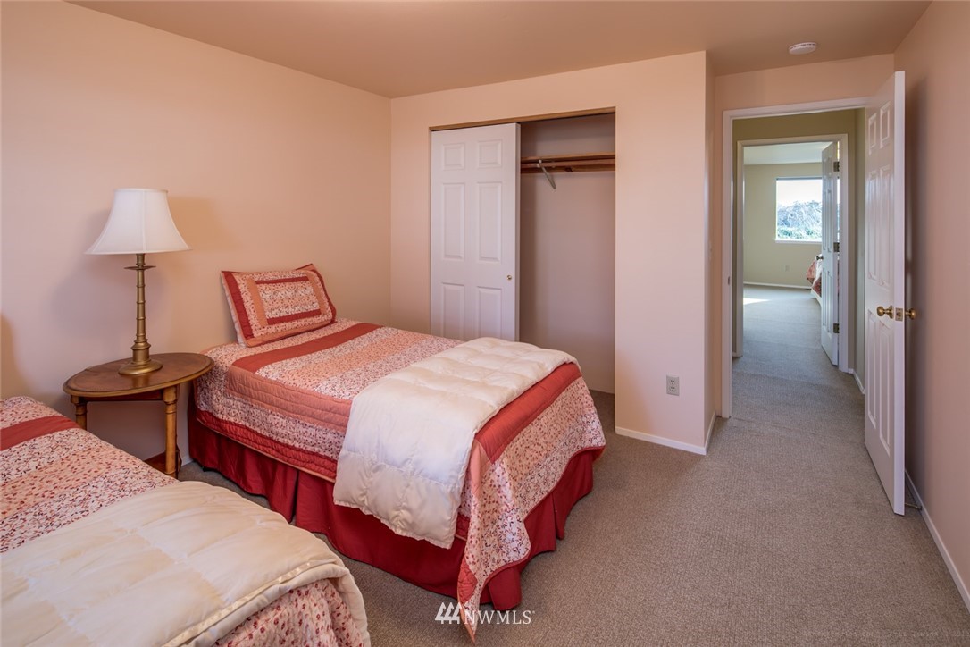 8200 Chehalis Road Blaine, WA 98230 - Photo 16 of 25 Gallery Image 16