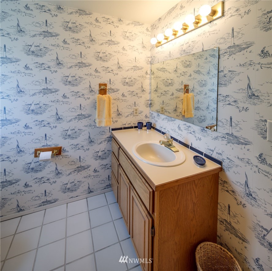 8200 Chehalis Road Blaine, WA 98230 - Photo 18 of 25 Gallery Image 18