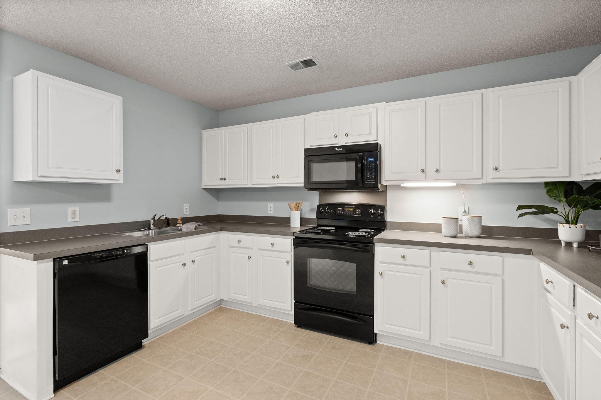 103 Tyron Road Summerville, SC 29483 - Photo 11 of 29 11