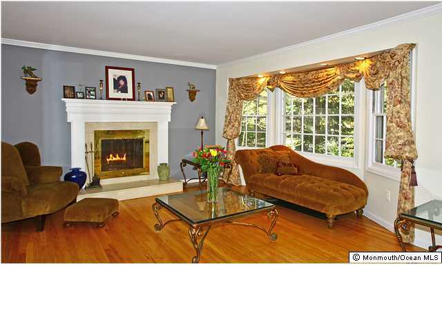 82 Pelican Road Middletown, NJ 07748 - Photo 4 of 25 Additional Photo