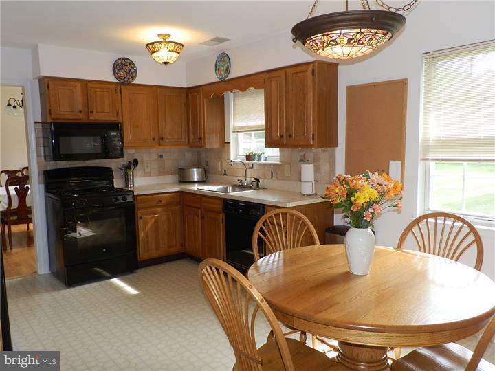 1520 Schwab Road Hatfield, PA 19440 - Photo 3 of 25 Kitchen