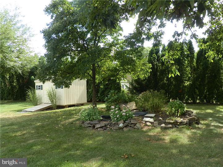 1520 Schwab Road Hatfield, PA 19440 - Photo 22 of 25 Back Yard