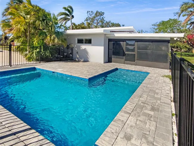 $569,000 | 513 Flamingo Drive, Apollo Beach, FL 33572