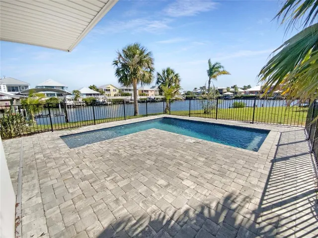 $569,000 | 513 Flamingo Drive, Apollo Beach, FL 33572