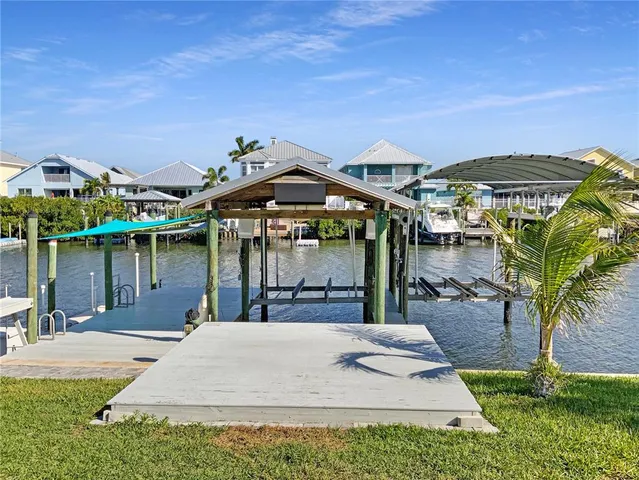 $569,000 | 513 Flamingo Drive, Apollo Beach, FL 33572