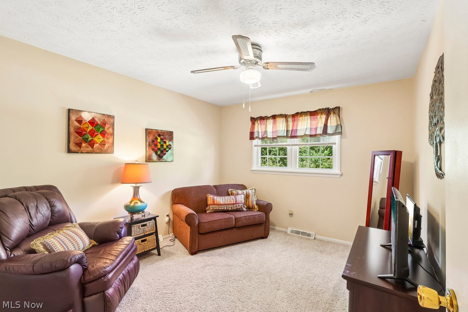 27635 Pergl Road Solon, OH 44139 - Photo 14 of 42