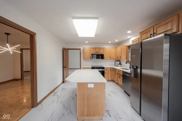 $369,000 | 825 Eastgate Drive, Anderson, IN 46012