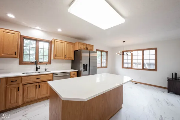 $369,000 | 825 Eastgate Drive, Anderson, IN 46012