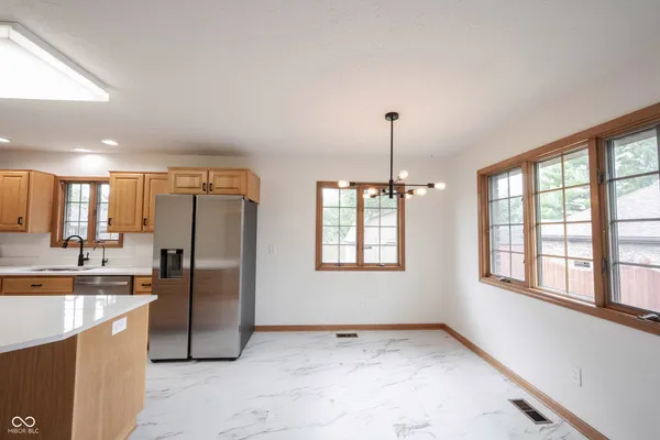 $369,000 | 825 Eastgate Drive, Anderson, IN 46012