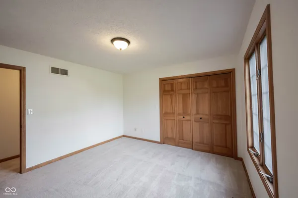 $369,000 | 825 Eastgate Drive, Anderson, IN 46012