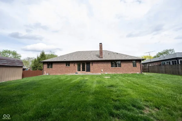 $369,000 | 825 Eastgate Drive, Anderson, IN 46012