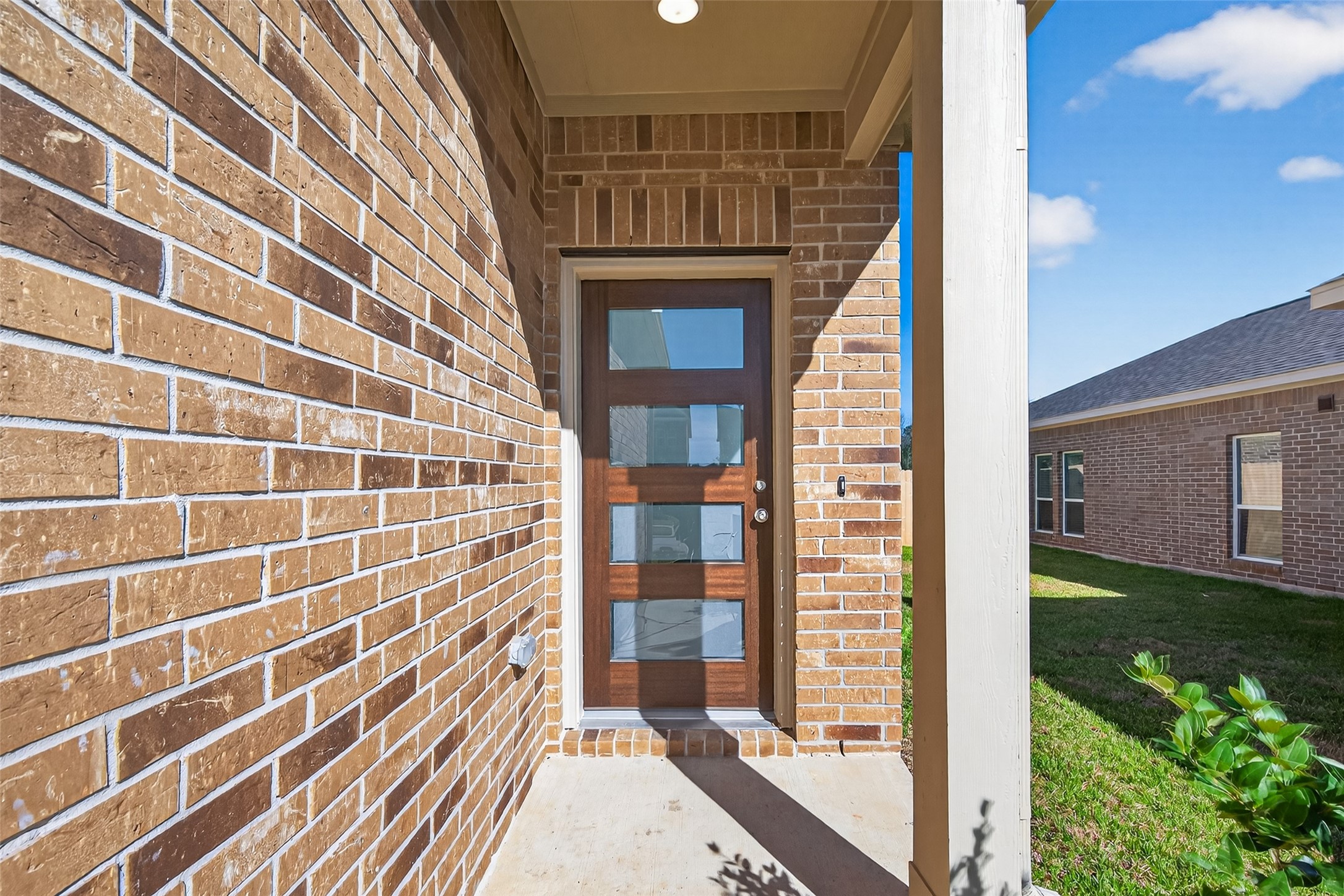 9750 Enclave Ridge Road Willis, TX 77318 - Photo 4 of 47