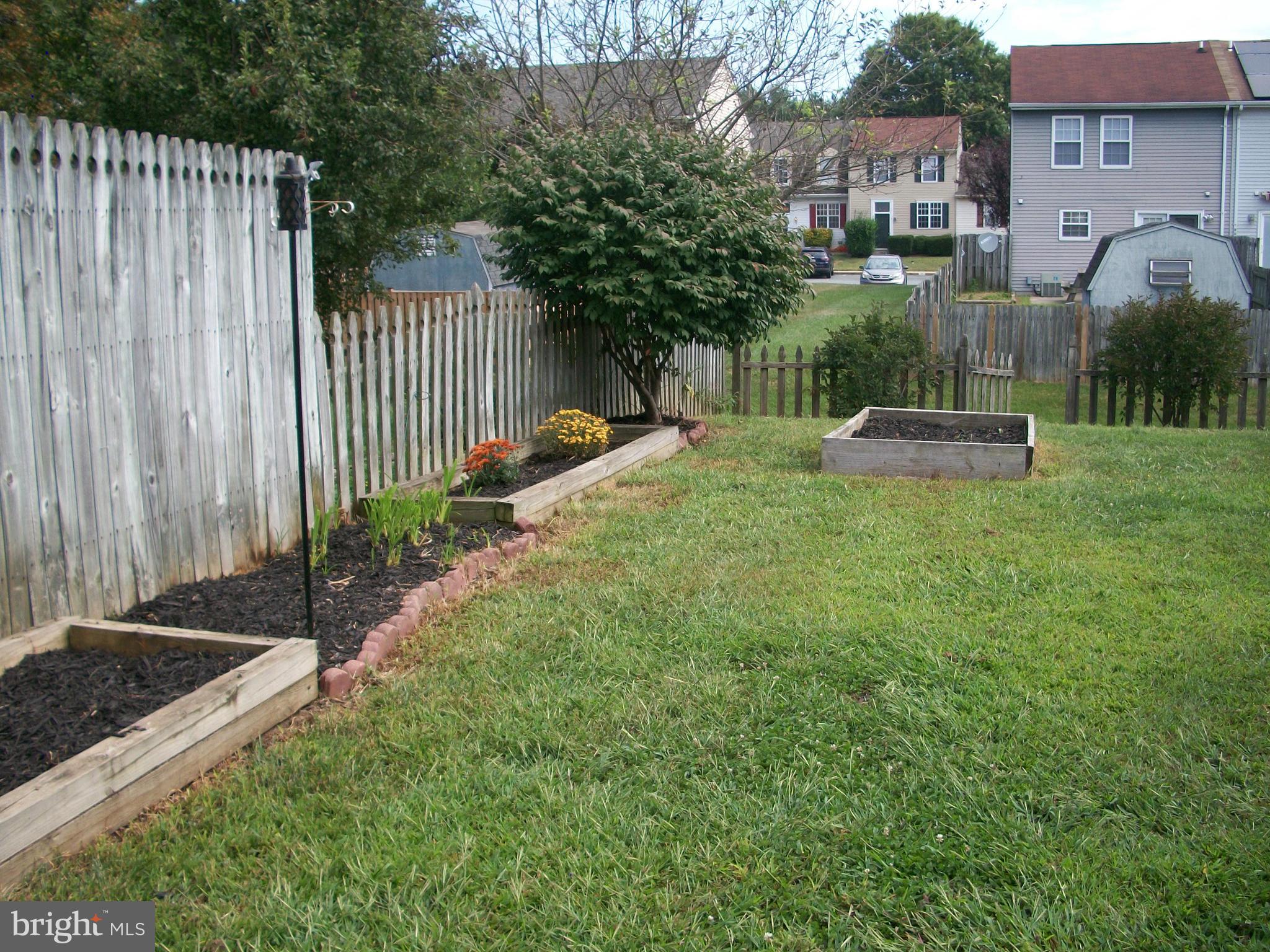 34 Chartwell Court Perryville, MD 21903 - Photo 32 of 33 Rear Yard and Flower Beds