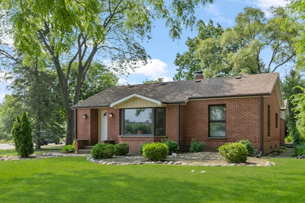 $515,000 | 1029 Elmwood Avenue, Deerfield, IL 60015