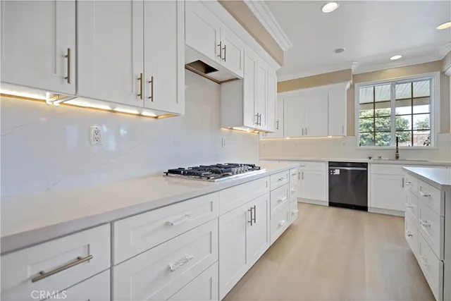 $1,150,000 | 8252 Ivy Springs Court, Eastvale, CA 92880