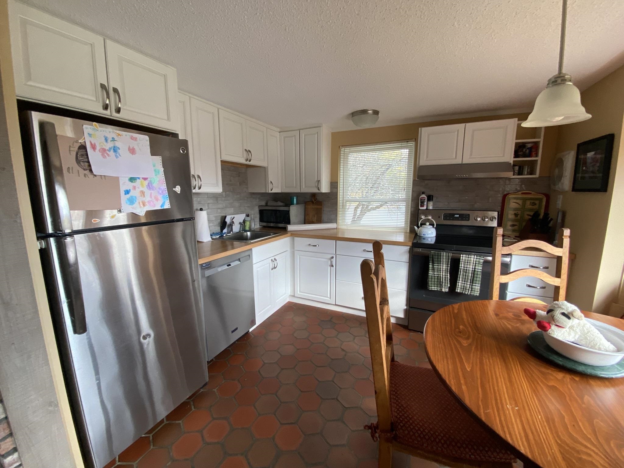 25 Upper Handle Road, Unit A West Dover, VT 05356 - Photo 12 of 44