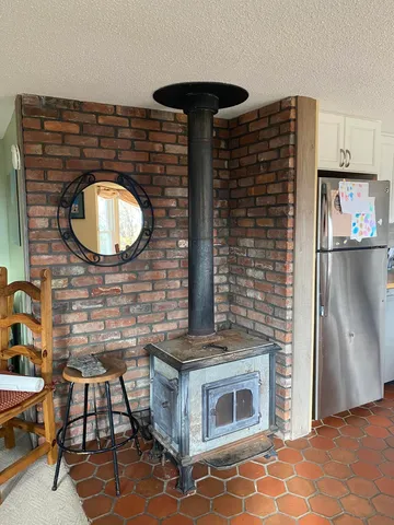 $399,000 | 25 Upper Handle Road, Unit A, West Dover, VT 05356