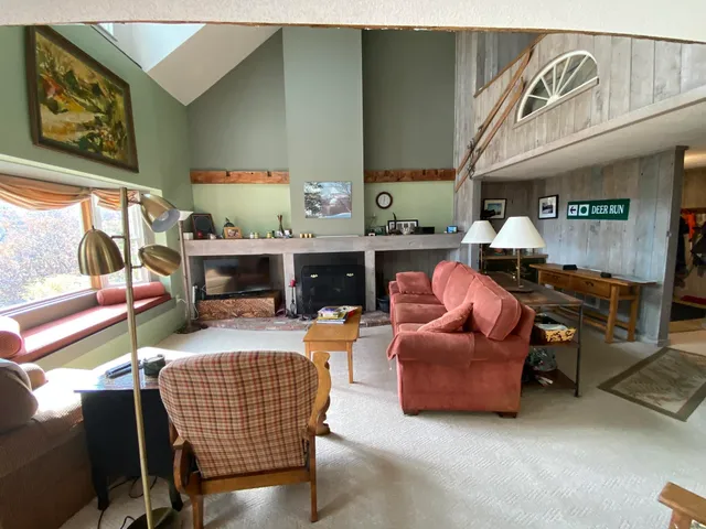 $399,000 | 25 Upper Handle Road, Unit A, West Dover, VT 05356