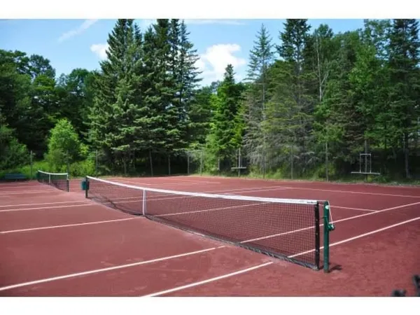 $384,000 | 25 Upper Handle Road, Unit A, West Dover, VT 05356