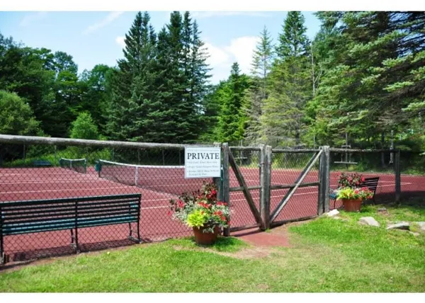 $384,000 | 25 Upper Handle Road, Unit A, West Dover, VT 05356
