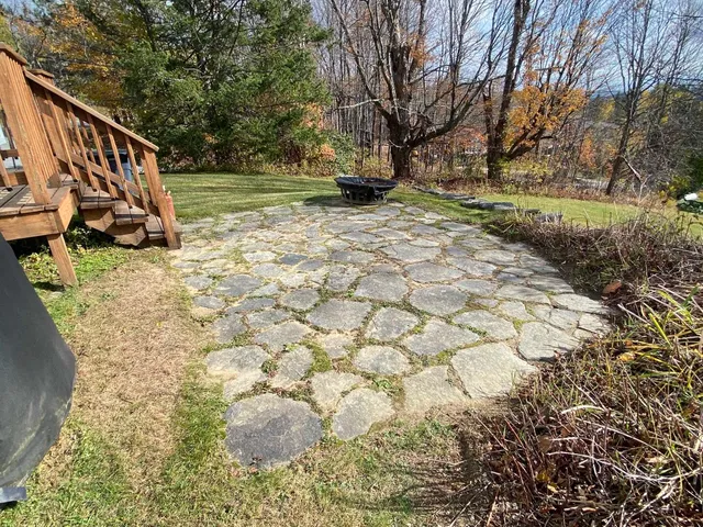 $399,000 | 25 Upper Handle Road, Unit A, West Dover, VT 05356