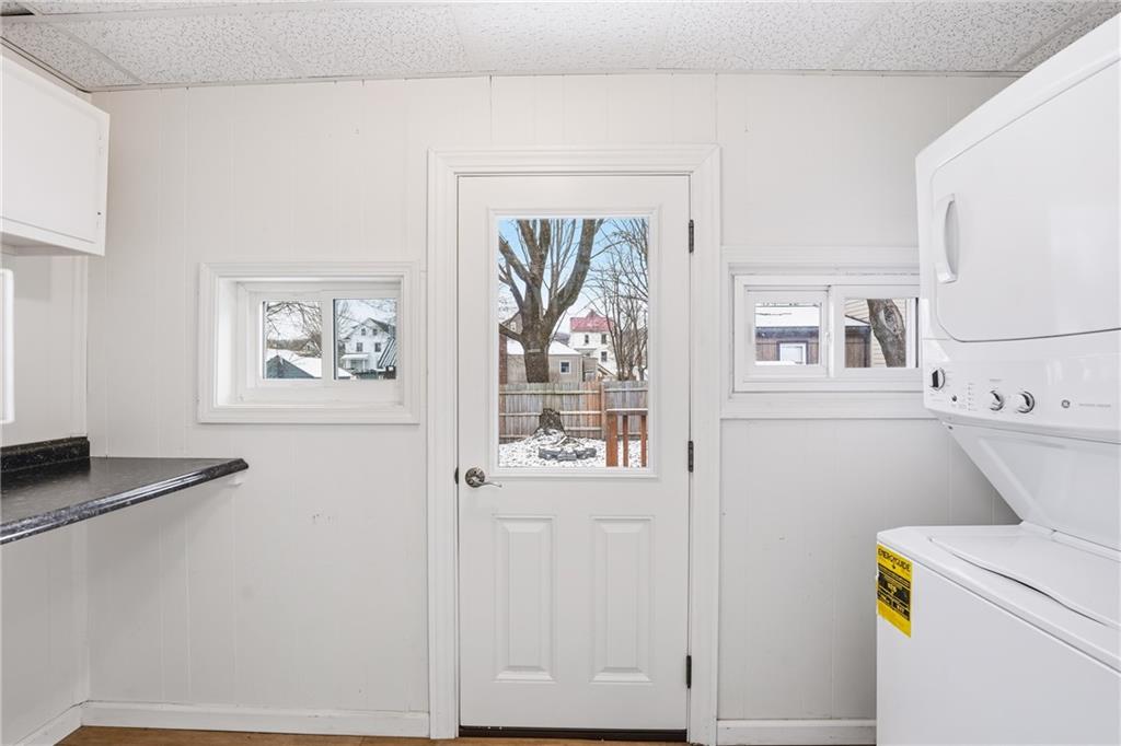 316 Mitchell Avenue Butler, PA 16001 - Photo 11 of 20 a utility room with dryer and washer
