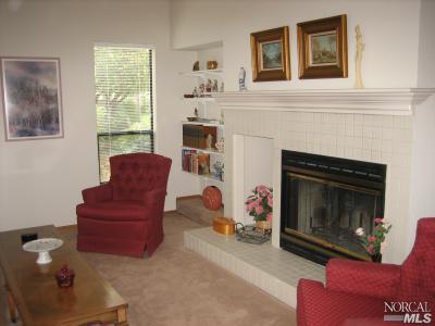 4720 Shade Tree Lane Santa Rosa, CA 95405 - Photo 4 of 9 Gallery Image 4