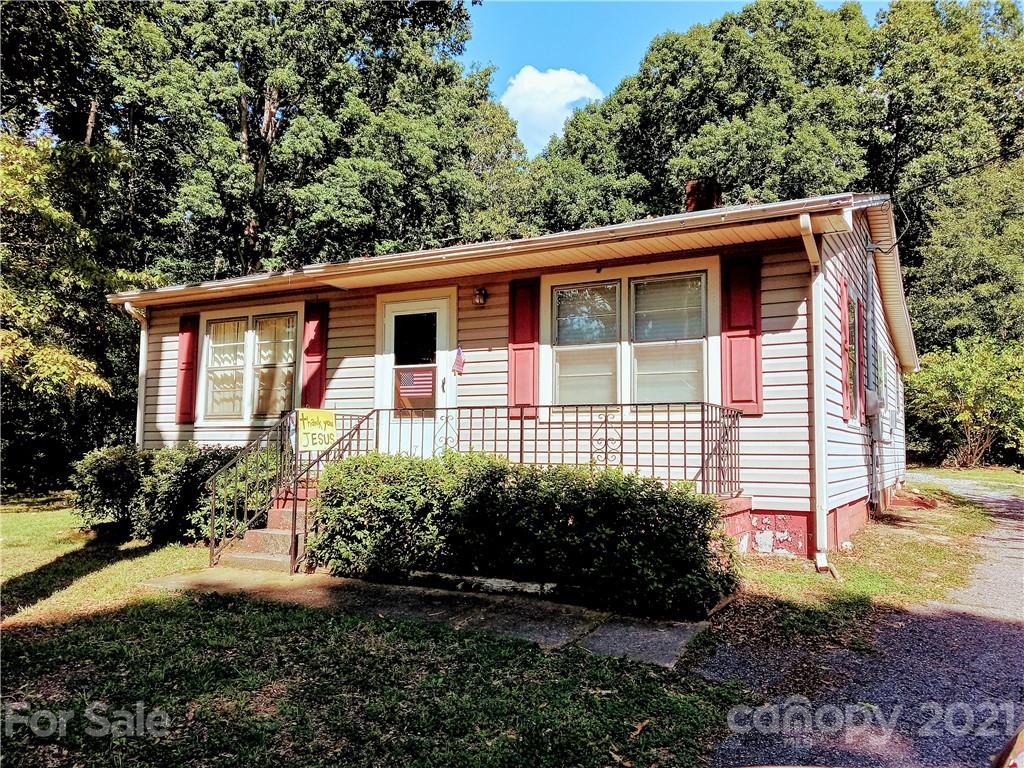1431 South Ridge Street Shelby, NC 28152 - Photo 1 of 12 Gallery Image 1