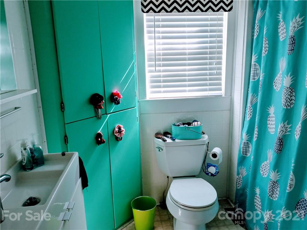 1431 South Ridge Street Shelby, NC 28152 - Photo 8 of 12 Gallery Image 8