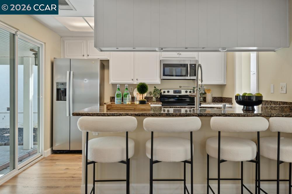 1394 Morning View Court Concord, CA 94521 - Photo 10 of 38