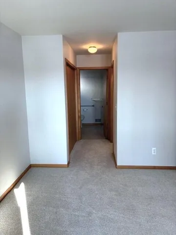 $2,000 | 364 Cottonwood Lane, Saline, MI 48176