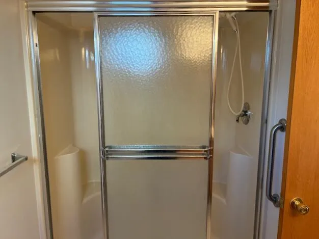 $2,000 | 364 Cottonwood Lane, Saline, MI 48176