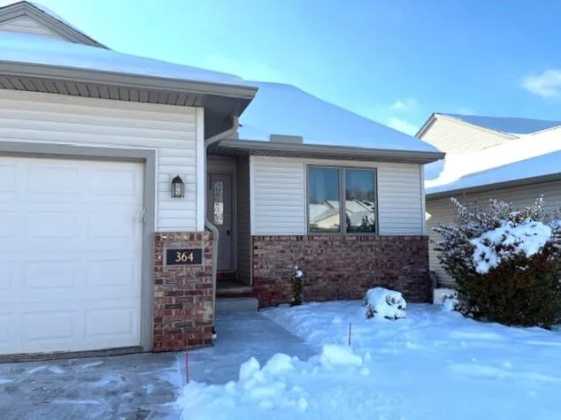 $2,000 | 364 Cottonwood Lane, Saline, MI 48176