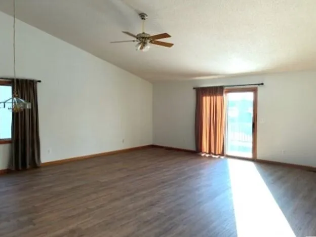 $2,000 | 364 Cottonwood Lane, Saline, MI 48176