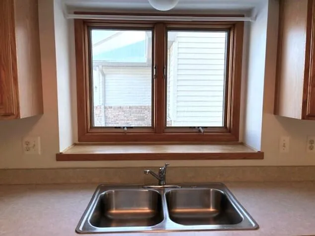 $2,000 | 364 Cottonwood Lane, Saline, MI 48176