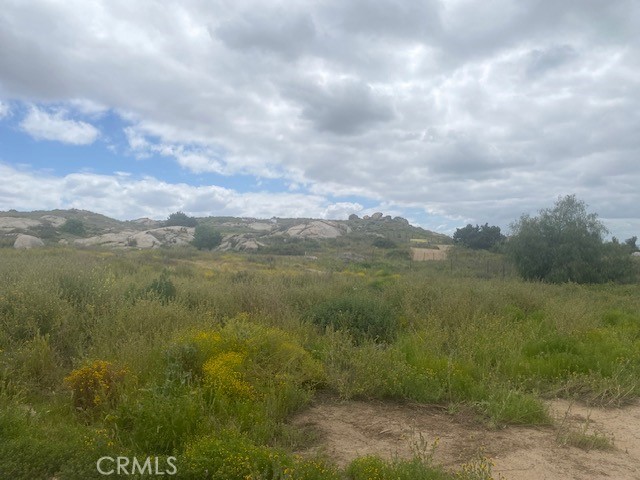 0 Yucca Road Perris, CA 92570 - Photo 4 of 11 a view of a yard with a street