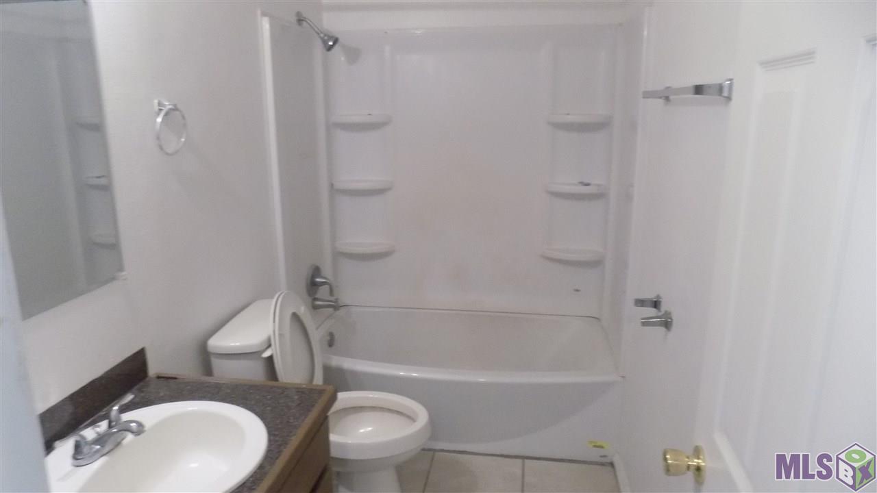 8218 GSRI Avenue Baton Rouge, LA 70820 - Photo 11 of 12 Gallery Image 11