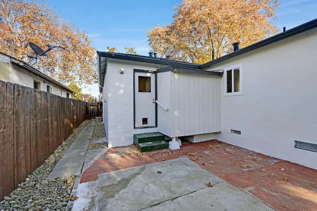 $825,900 | 15741 Hesperian Boulevard, San Lorenzo, CA 94580