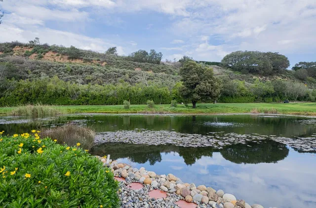 $2,750,000 | 8081 Lake Place, Carmel, CA 93923