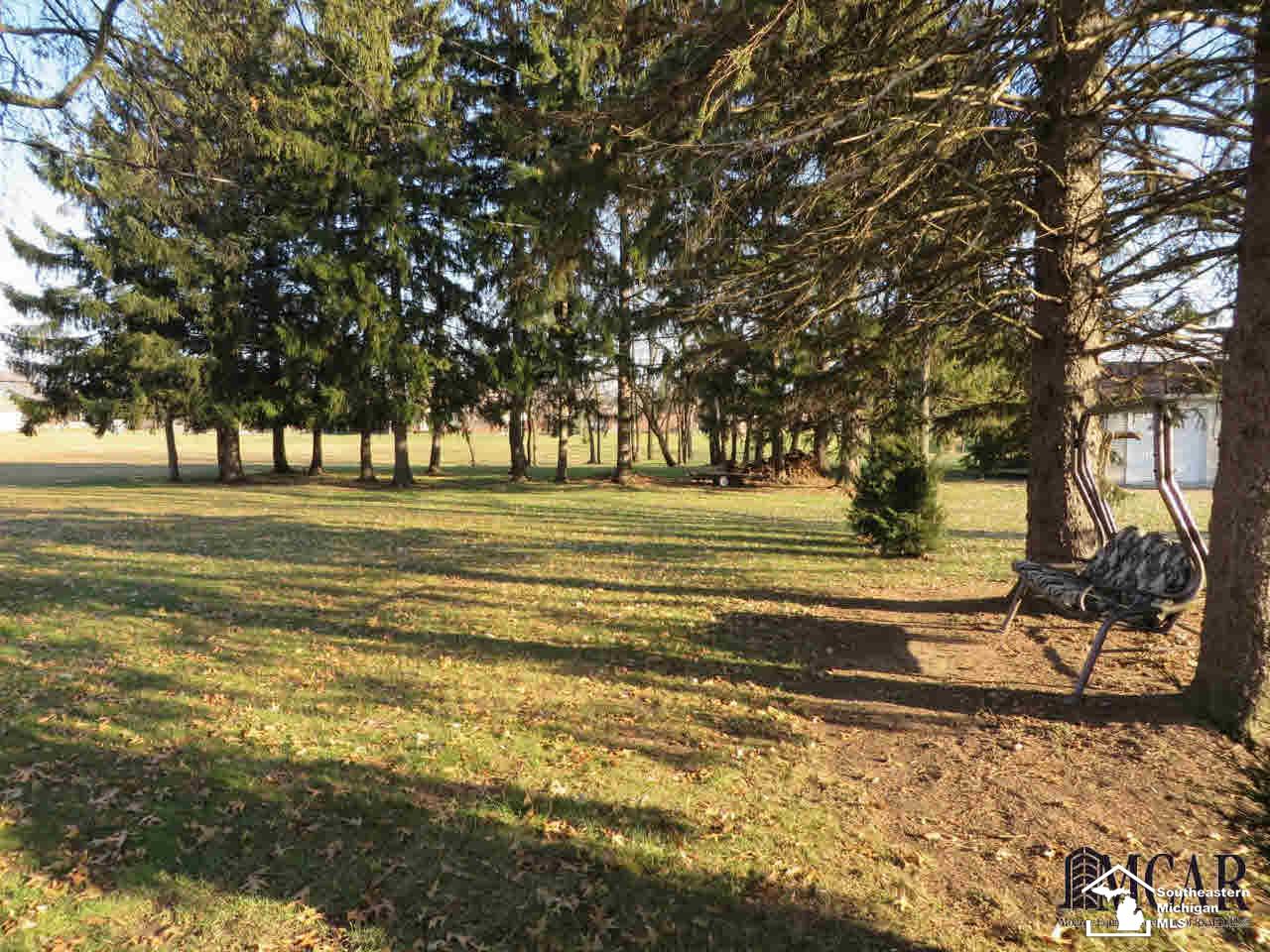 280 Ruff Drive Monroe, MI 48162 - Photo 20 of 21 21396662-19.JPG