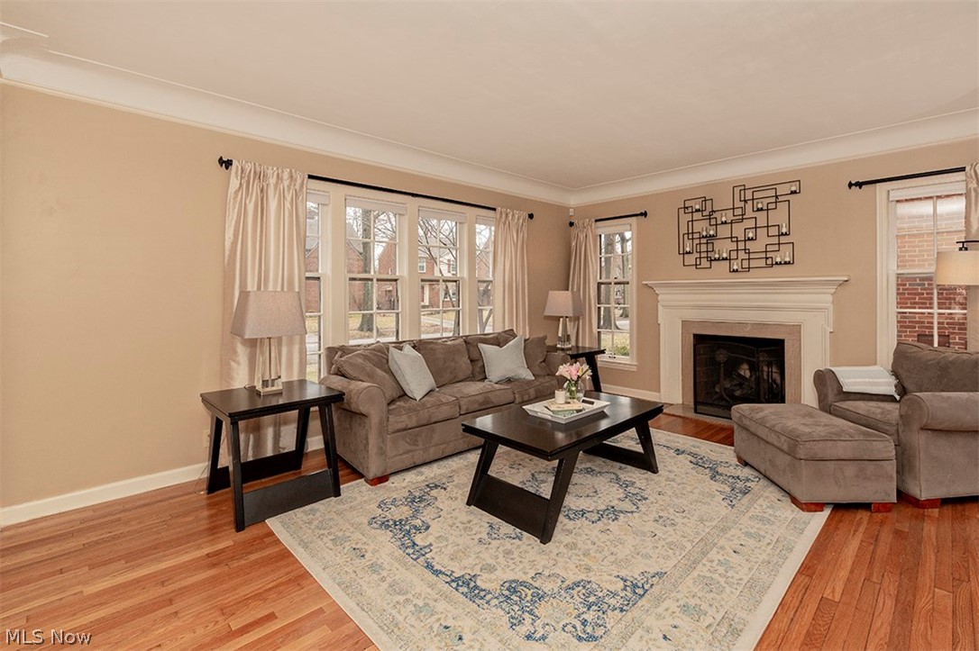 2376 Saybrook Road Cleveland, OH 44118 - Photo 9 of 27