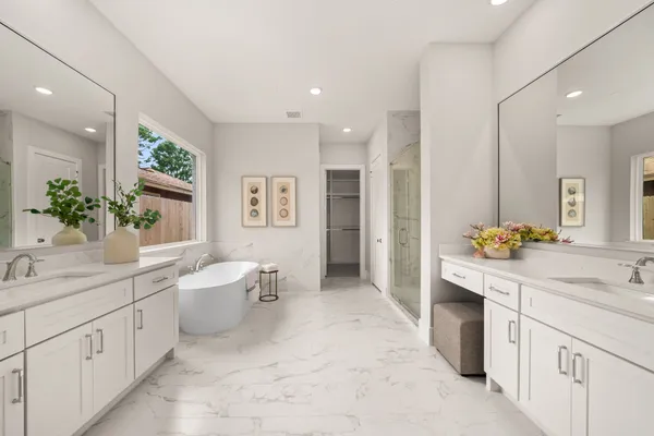 $1,025,000 | 8017 Turquoise Lane, Houston, TX 77055