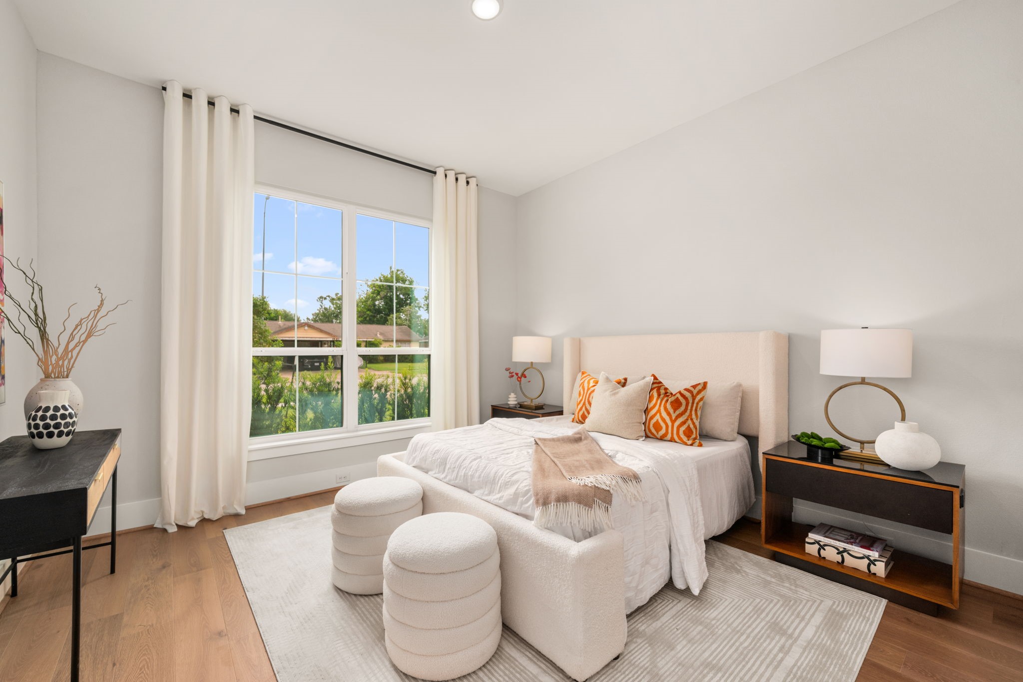 8017 Turquoise Lane Houston, TX 77055 - Photo 20 of 28 Example Photo of Builder’s Previously Built Homes.