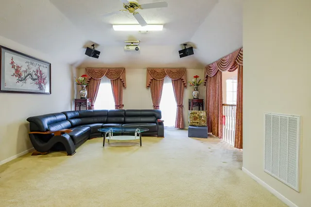 $485,000 | 3222 Mossy Elm Court, Houston, TX 77059