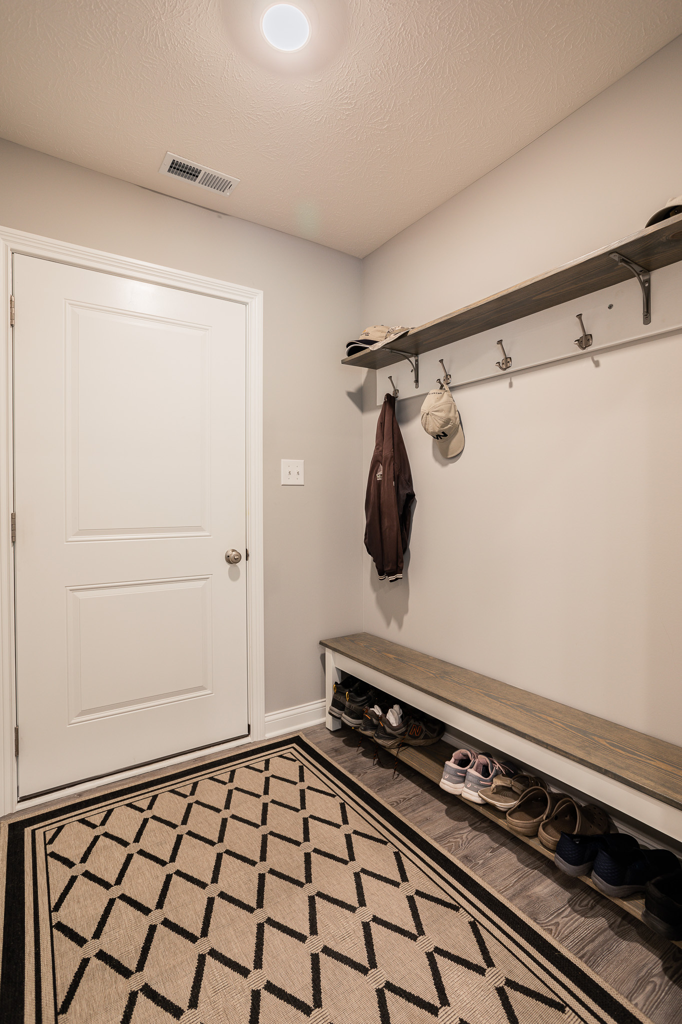 308 Bay Ridge Drive Pendleton, IN 46064 - Photo 30 of 53