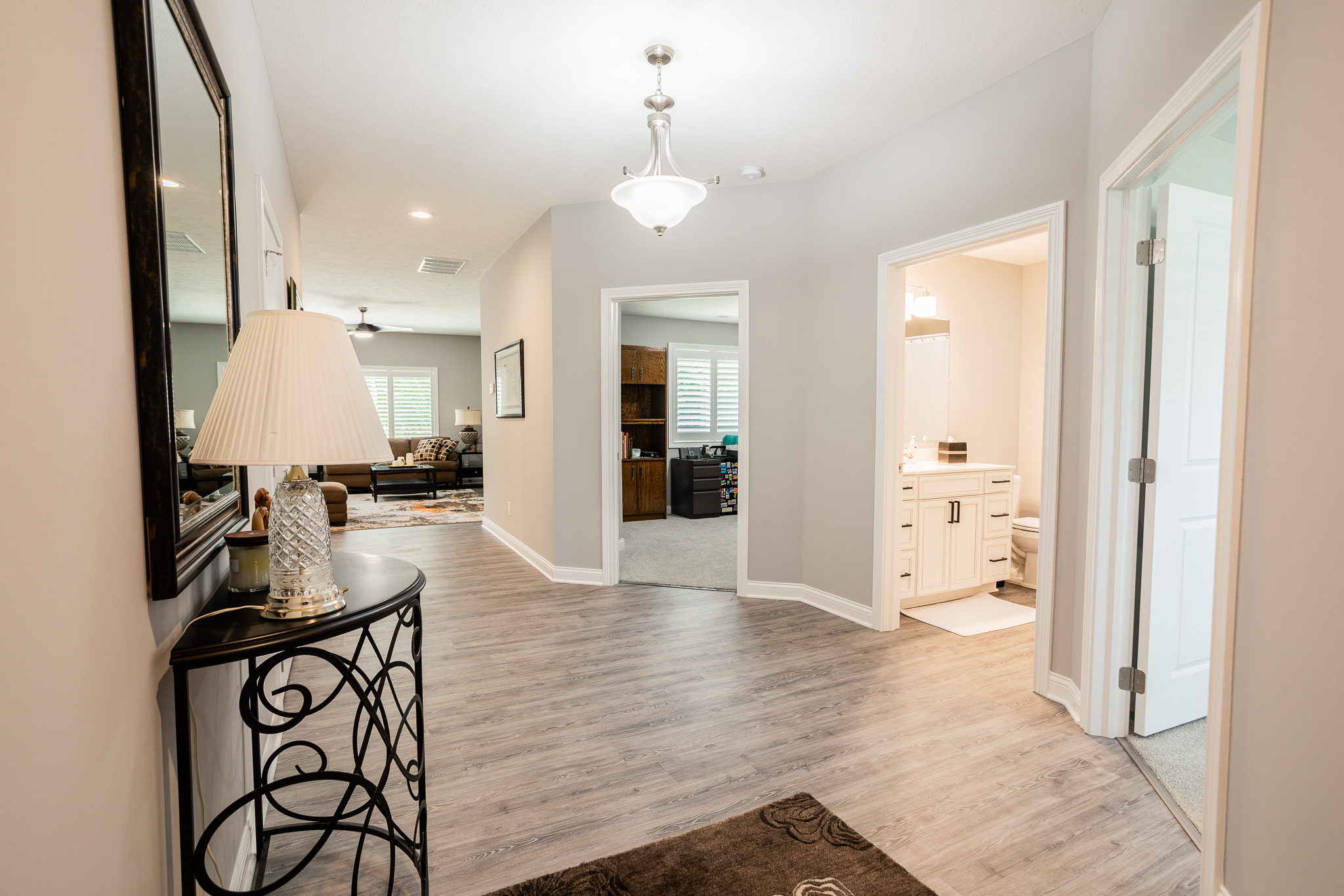 308 Bay Ridge Drive Pendleton, IN 46064 - Photo 4 of 53