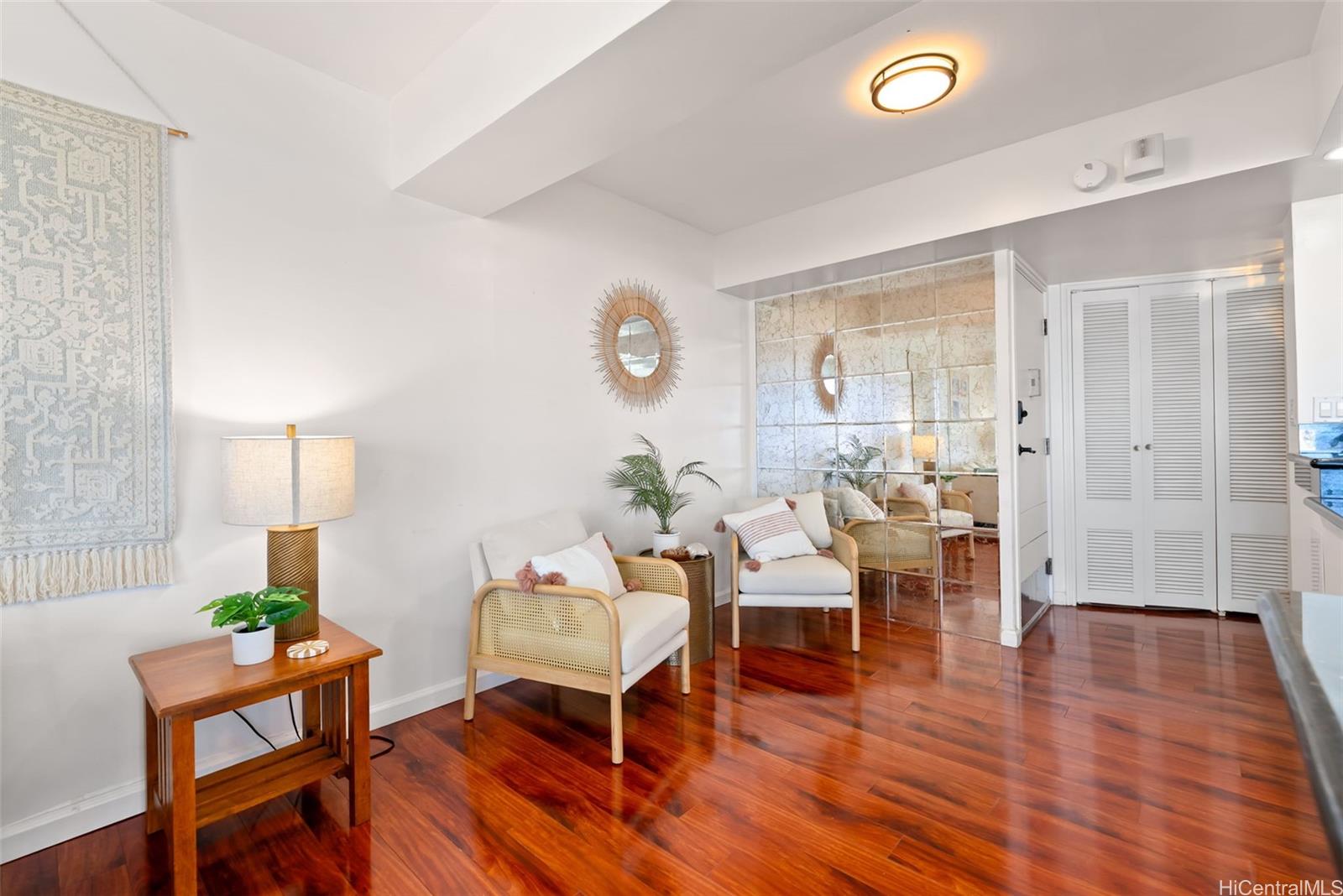1022 Prospect Street, Unit 902B Honolulu, HI 96822 - Photo 9 of 25