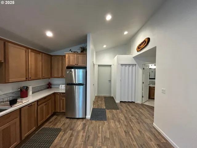 $574,000 | 1690 Skyline Drive, Tillamook, OR 97141