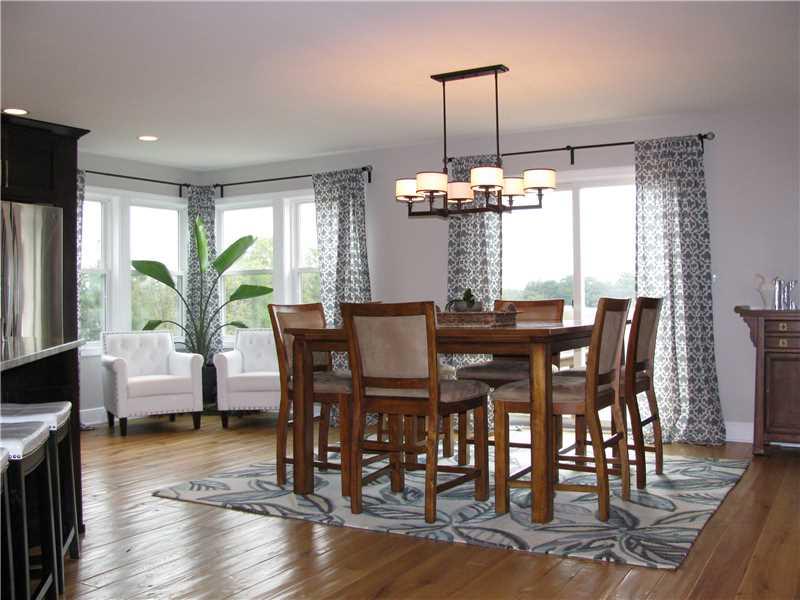 192 South Maysville Road Transfer, PA 16154 - Photo 8 of 25 Dining Room.